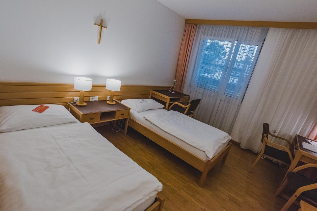 Bildungshaus St. Hippolyt Hotell Sankt Poelten Eksteriør bilde
